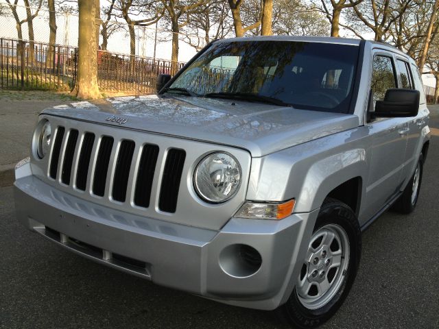 Jeep Patriot 2010 photo 25