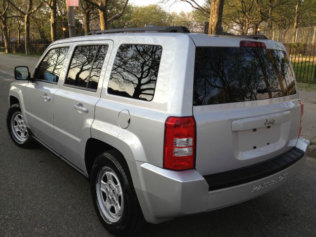 Jeep Patriot 2010 photo 5