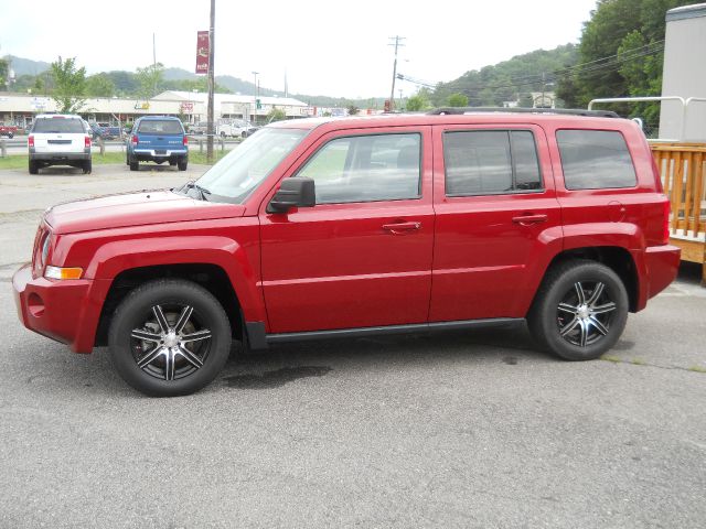 Jeep Patriot 2010 photo 3