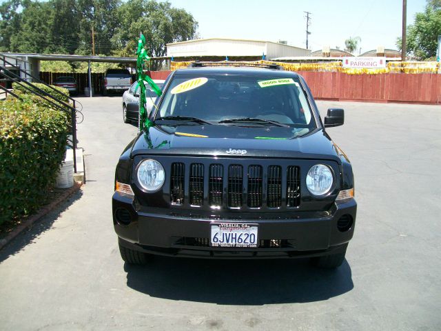 Jeep Patriot 2010 photo 3