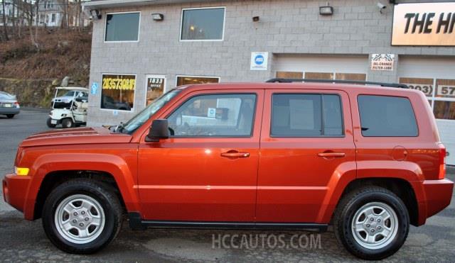 Jeep Patriot 2010 photo 2