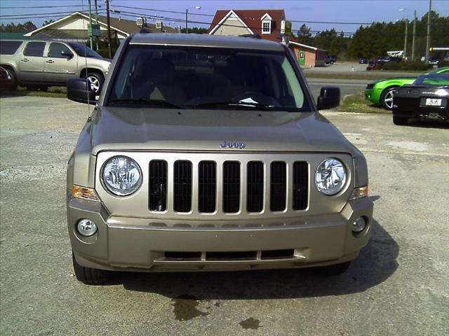 Jeep Patriot 2010 photo 1