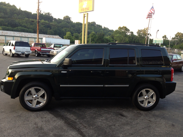 Jeep Patriot 2010 photo 4