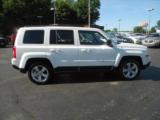 Jeep Patriot 2011 photo 2