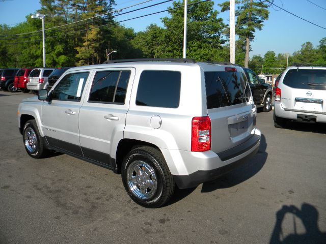 Jeep Patriot 2011 photo 5