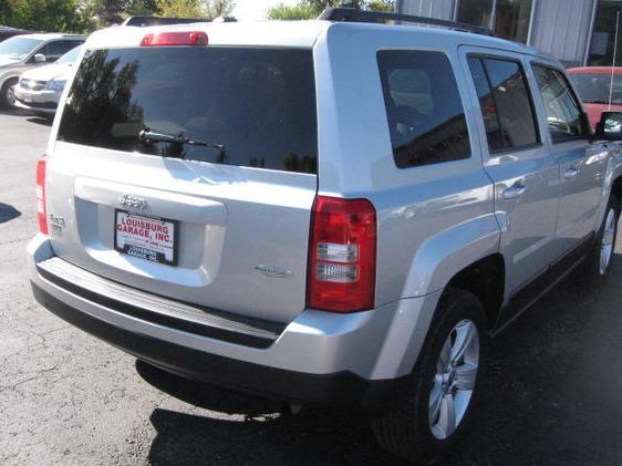 Jeep Patriot 2011 photo 13