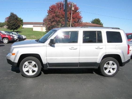 Jeep Patriot 2011 photo 14