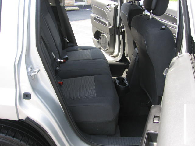 Jeep Patriot 2011 photo 24