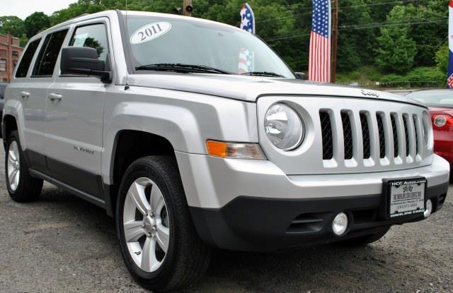 Jeep Patriot 2011 photo 2