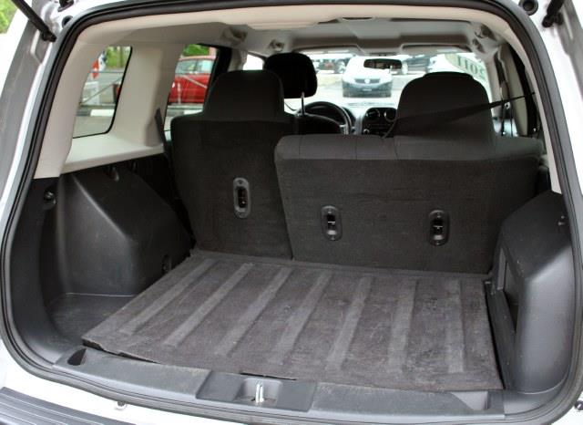 Jeep Patriot 2011 photo 23