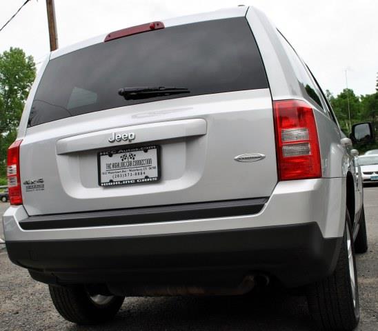 Jeep Patriot 2011 photo 24