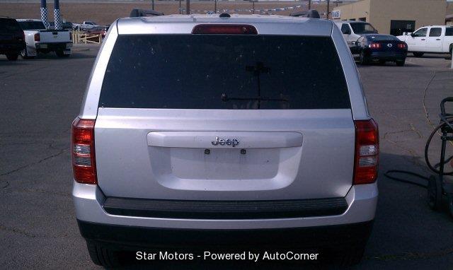 Jeep Patriot 2011 photo 1