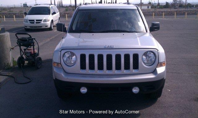 Jeep Patriot 2011 photo 2