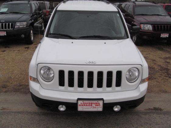 Jeep Patriot 2012 photo 16