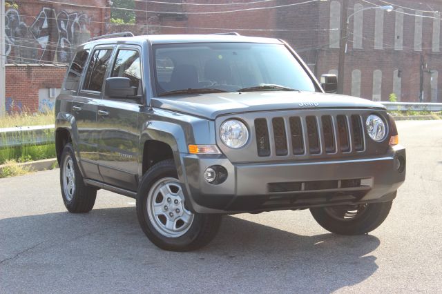 Jeep Patriot 2012 photo 2