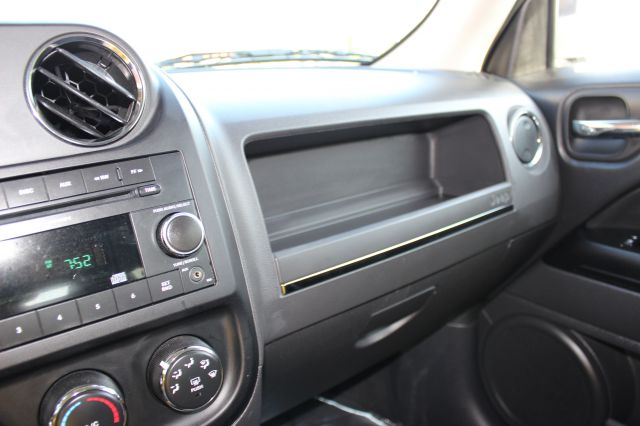 Jeep Patriot 2012 photo 29