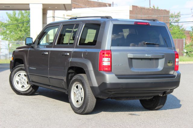 Jeep Patriot 2012 photo 41