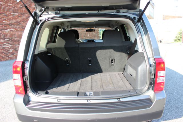 Jeep Patriot 2012 photo 48