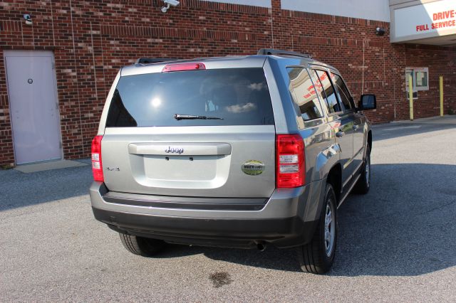 Jeep Patriot 2012 photo 8