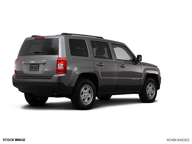 Jeep Patriot 2012 photo 4