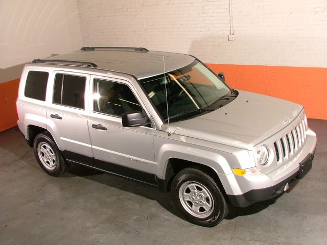 Jeep Patriot 2012 photo 21