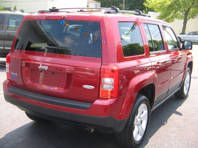 Jeep Patriot 2012 photo 14