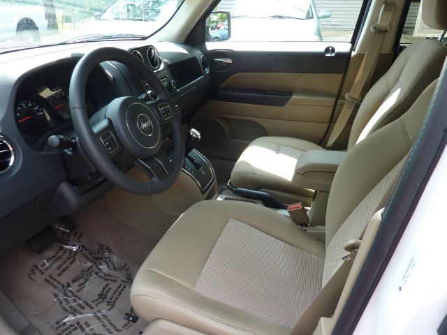 Jeep Patriot 2012 photo 6