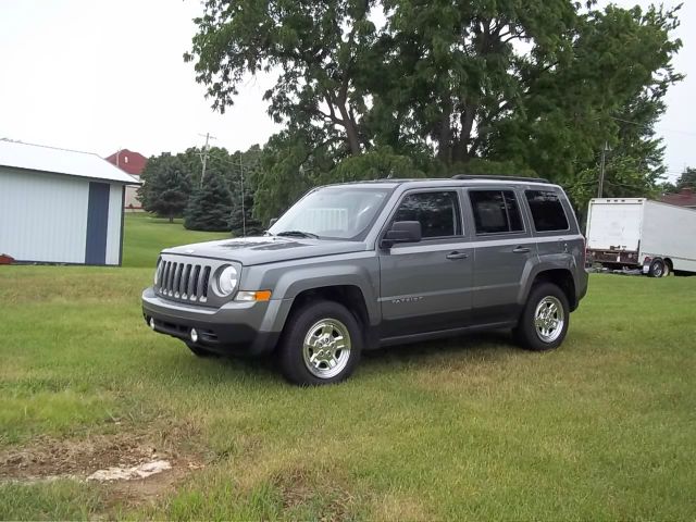 Jeep Patriot 2012 photo 1