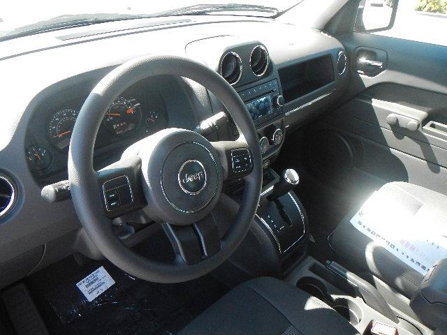 Jeep Patriot 2014 photo 8