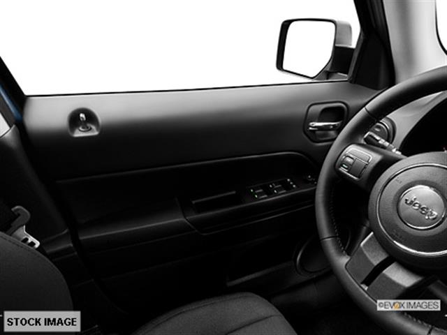 Jeep Patriot 2014 photo 9