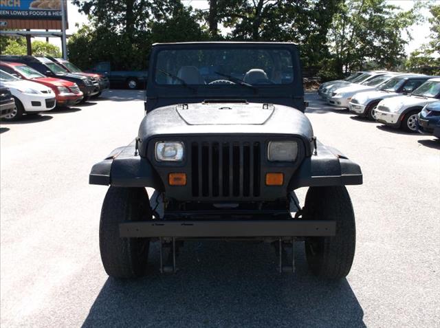 Jeep Wrangler 1989 photo 2