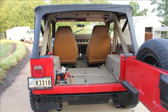 Jeep Wrangler 1990 photo 4