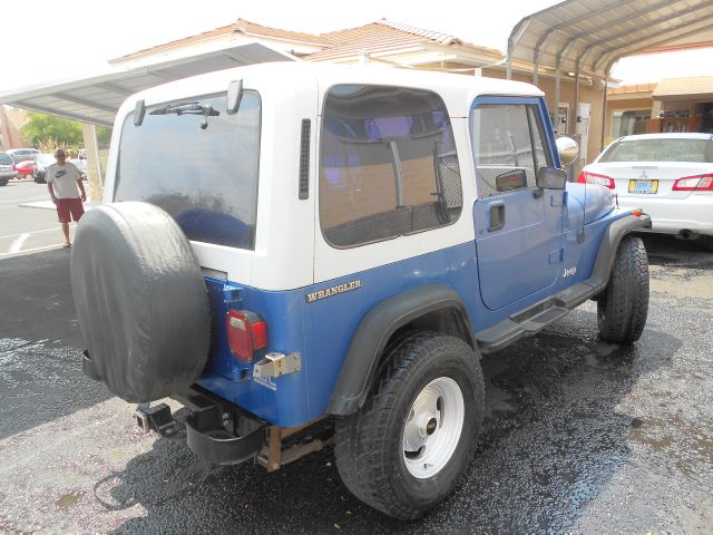 Jeep Wrangler 1991 photo 4