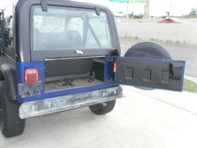 Jeep Wrangler 1991 photo 10