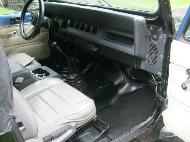 Jeep Wrangler 1992 photo 2