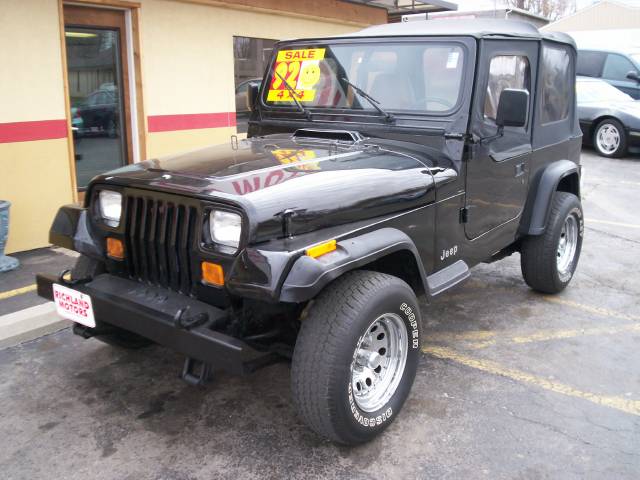 Jeep Wrangler XR Sport Utility