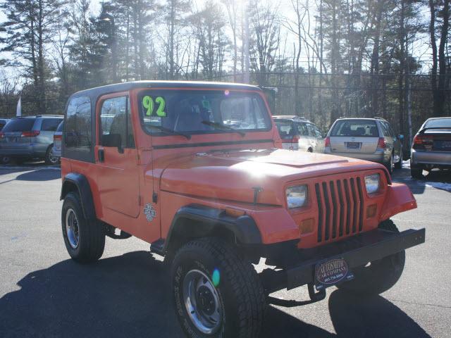 Jeep Wrangler 1992 photo 2