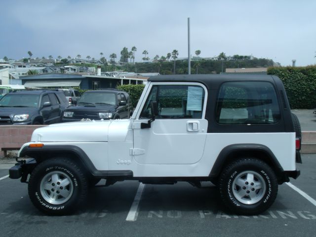 Jeep Wrangler 1995 photo 4