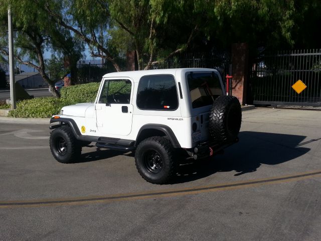 Jeep Wrangler 1995 photo 1