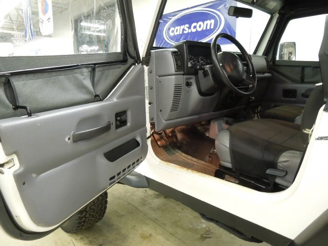 Jeep Wrangler 1997 photo 4