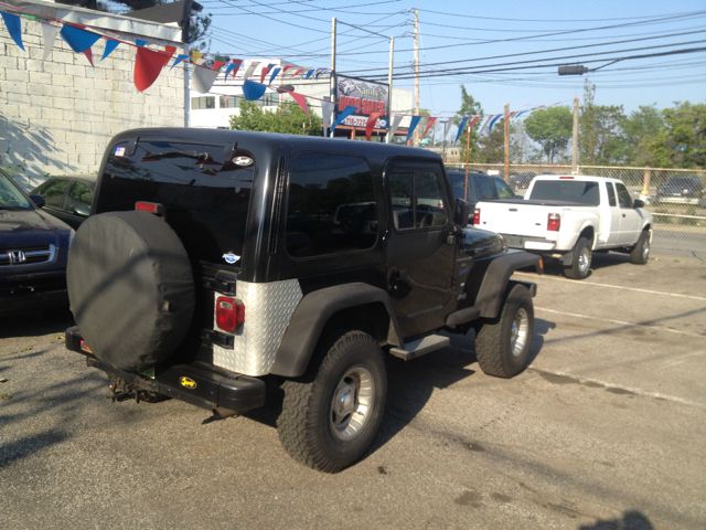 Jeep Wrangler 1997 photo 16