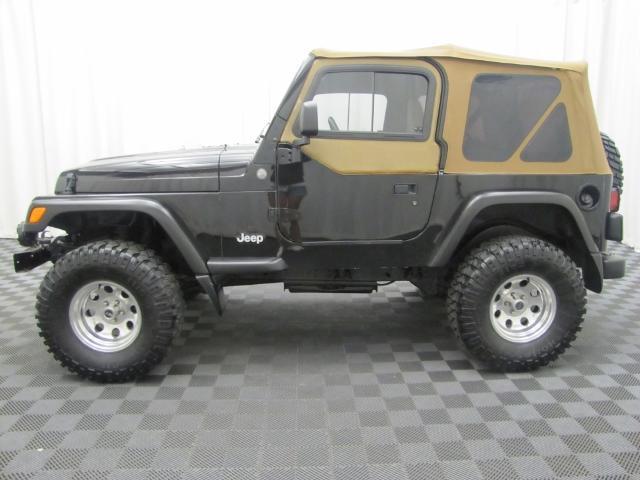 Jeep Wrangler 1997 photo 2