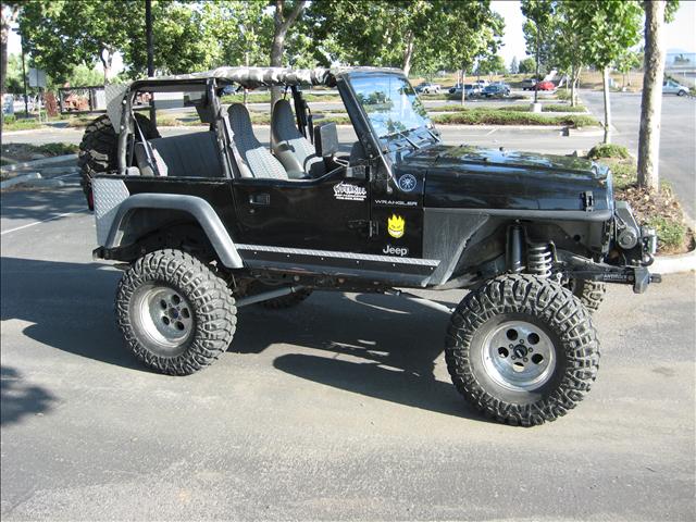 Jeep Wrangler 1997 photo 3