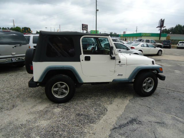 Jeep Wrangler 1997 photo 1