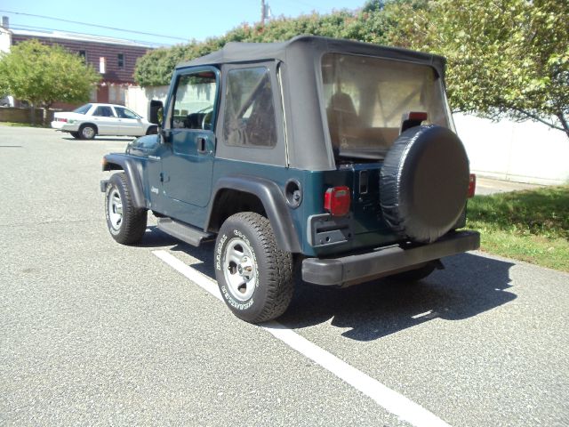 Jeep Wrangler 1997 photo 3