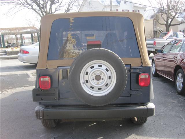 Jeep Wrangler 1997 photo 2