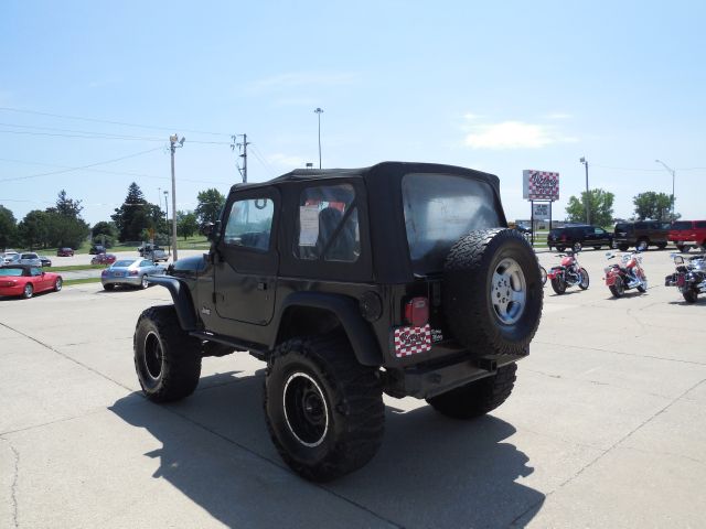 Jeep Wrangler SE SUV