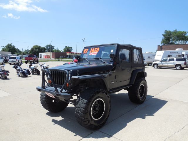 Jeep Wrangler 1997 photo 2