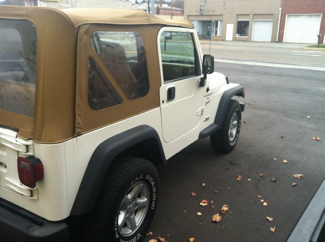 Jeep Wrangler 1997 photo 4