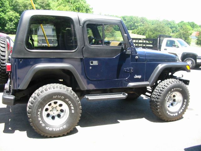 Jeep Wrangler 1997 photo 3